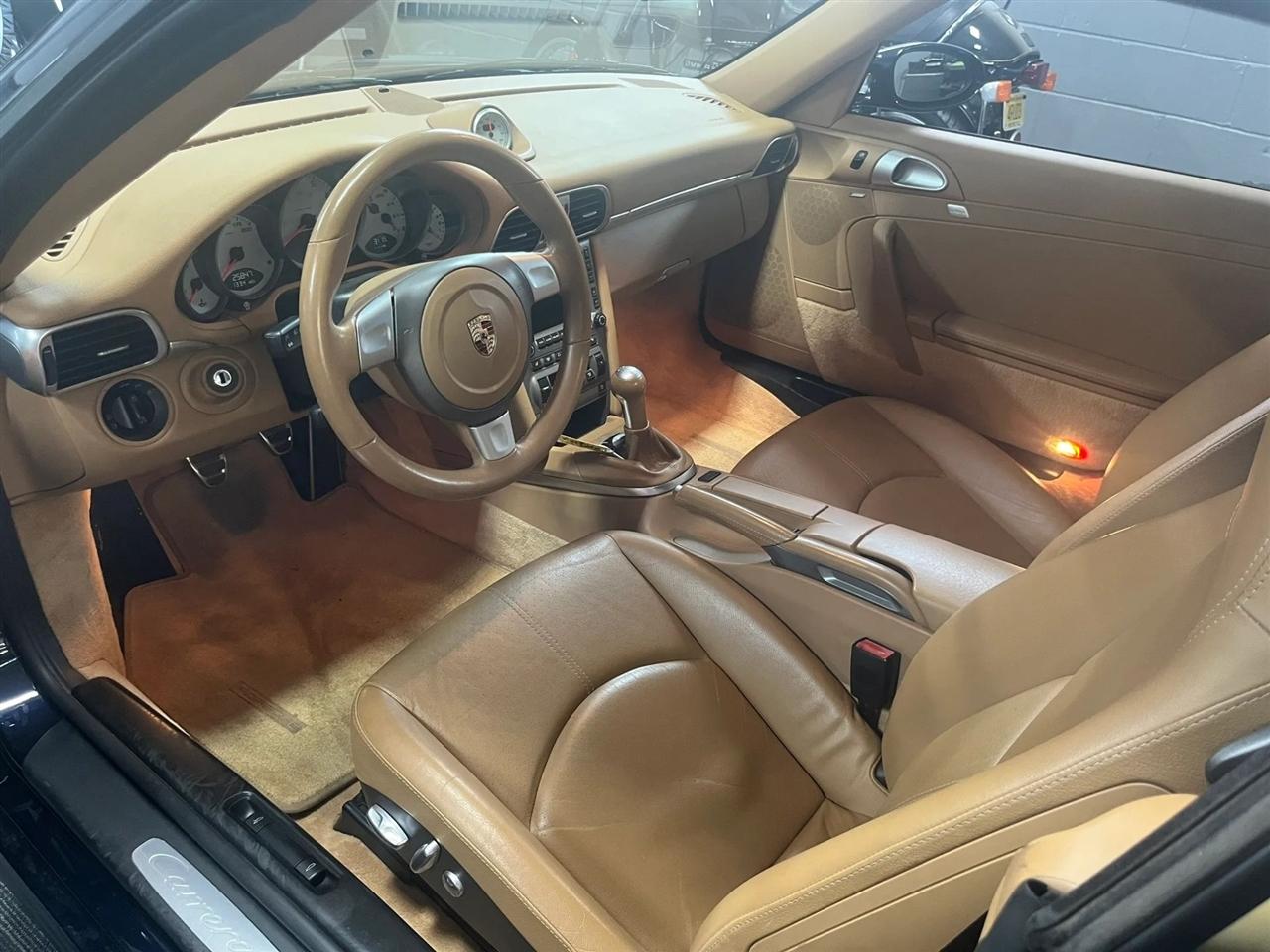 Porsche 911 Carrera S Cabriolet 2006