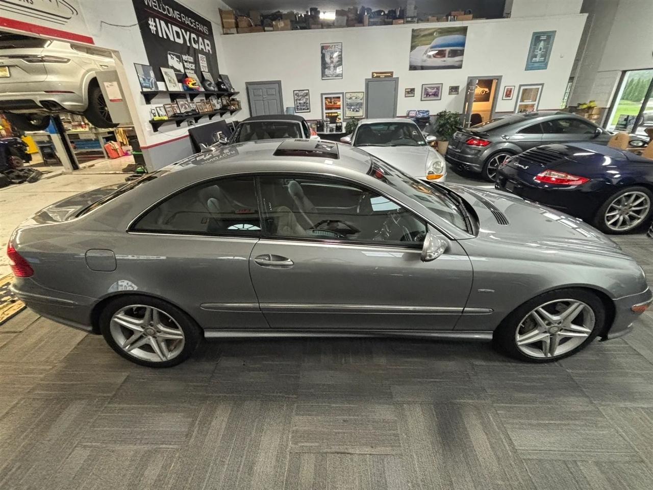 Mercedes-Benz CLK-Class CLK350 Coupe 2009