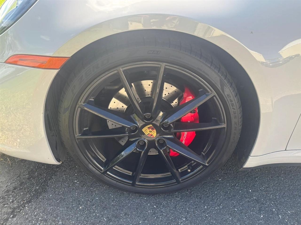 Porsche 911 Carrera S Coupe 2021