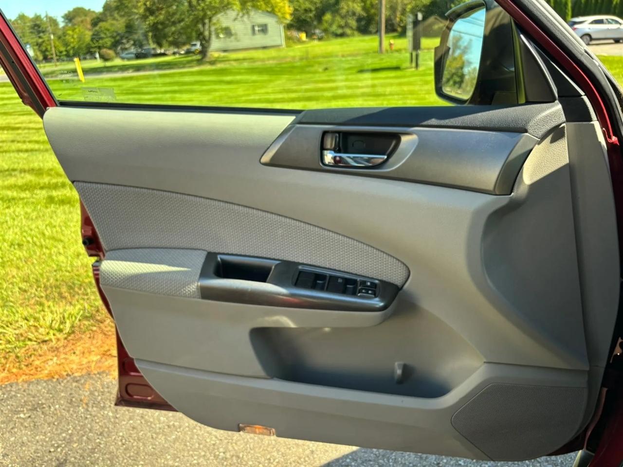 Subaru Forester 2.5X Premium 2013