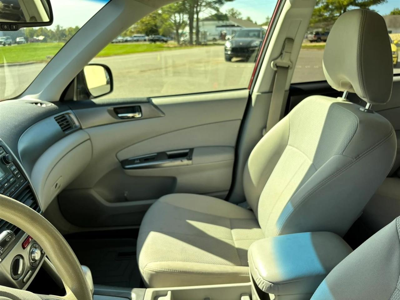 Subaru Forester 2.5X Premium 2013