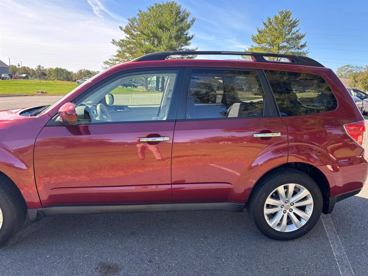 Subaru Forester 2.5X Premium 2013