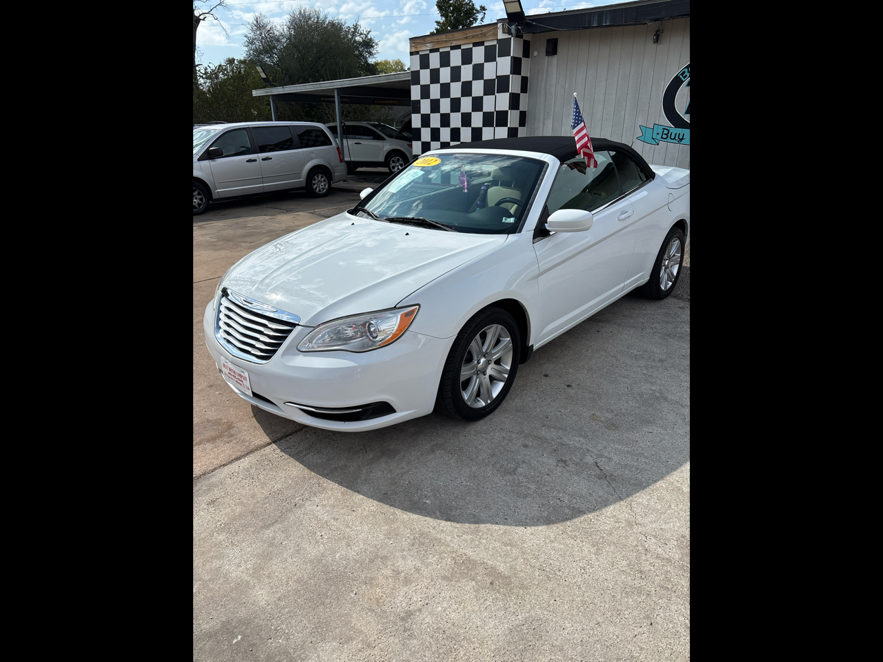 2012 Chrysler 200 Touring Convertible
