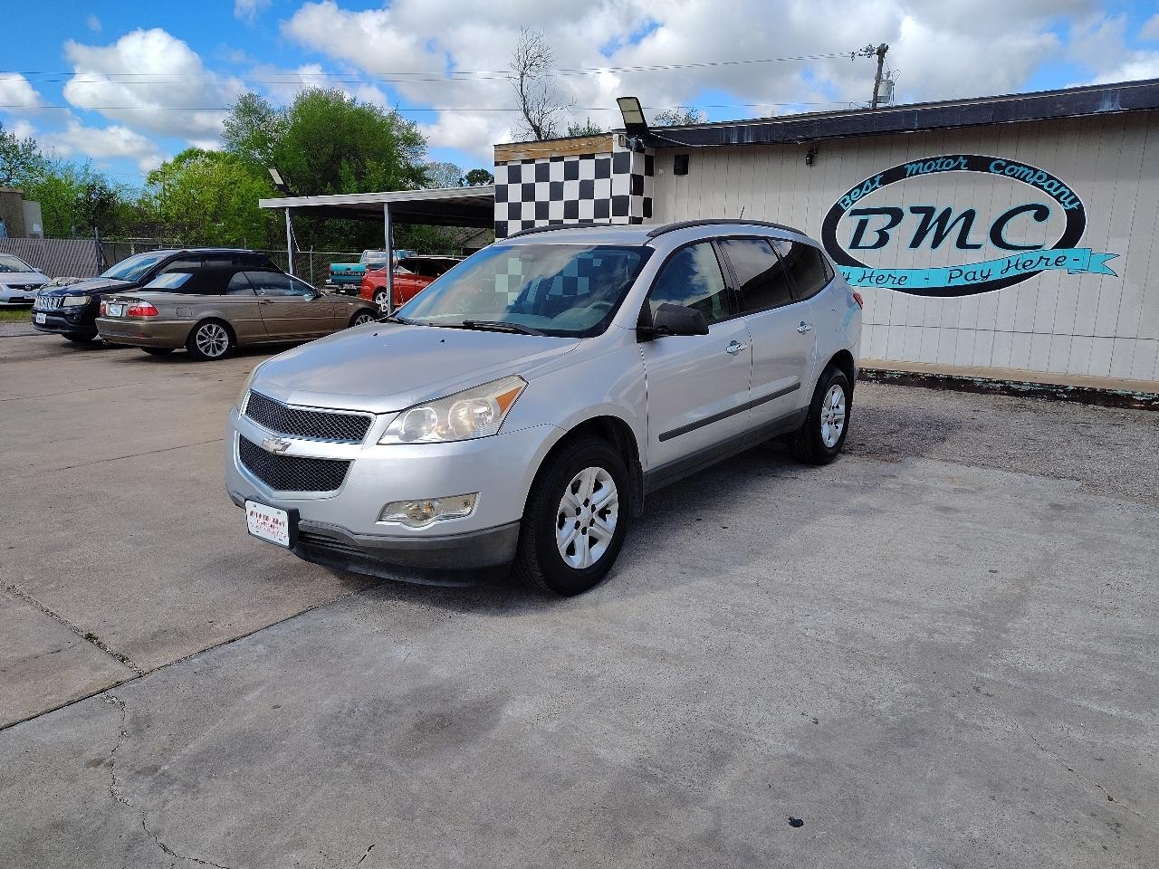 2012 Chevrolet Traverse LS FWD w/PDC