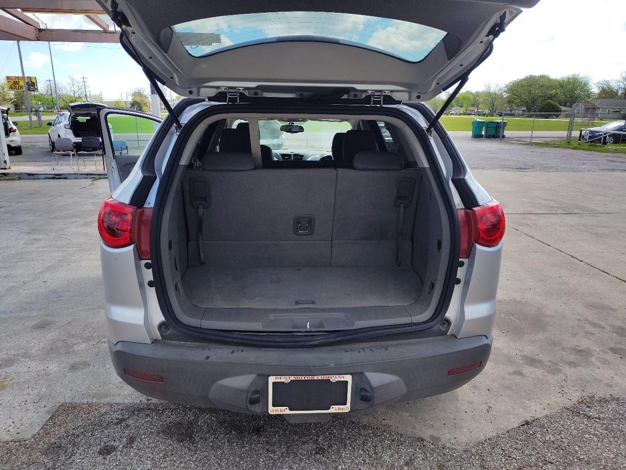 Chevrolet Traverse LS FWD w/PDC 2012