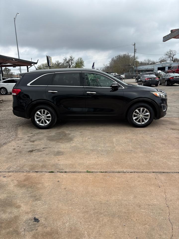 Kia Sorento LX 2WD 2017