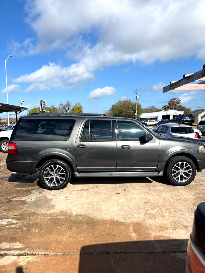 Ford Expedition EL XLT 2WD 2016