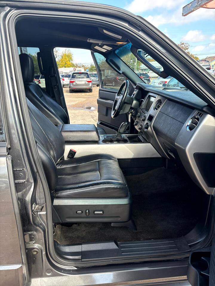 Ford Expedition EL XLT 2WD 2016