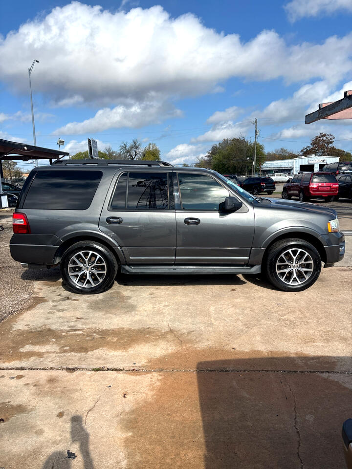 Ford Expedition XLT 2WD 2015