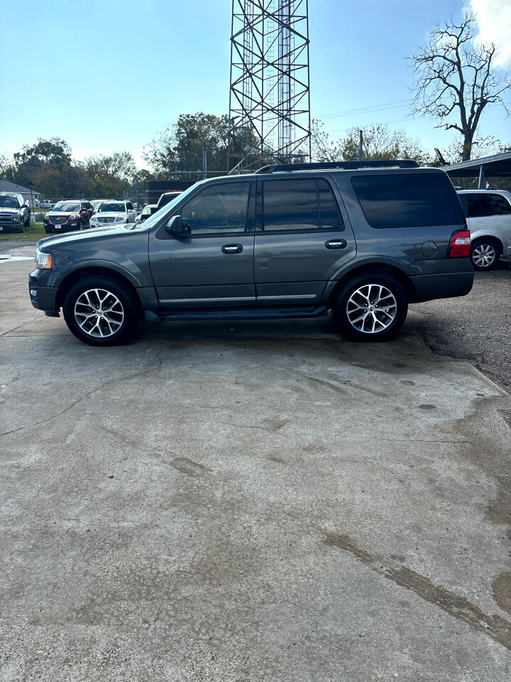 Ford Expedition XLT 2WD 2015
