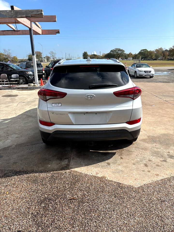 Hyundai Tucson SE 2017