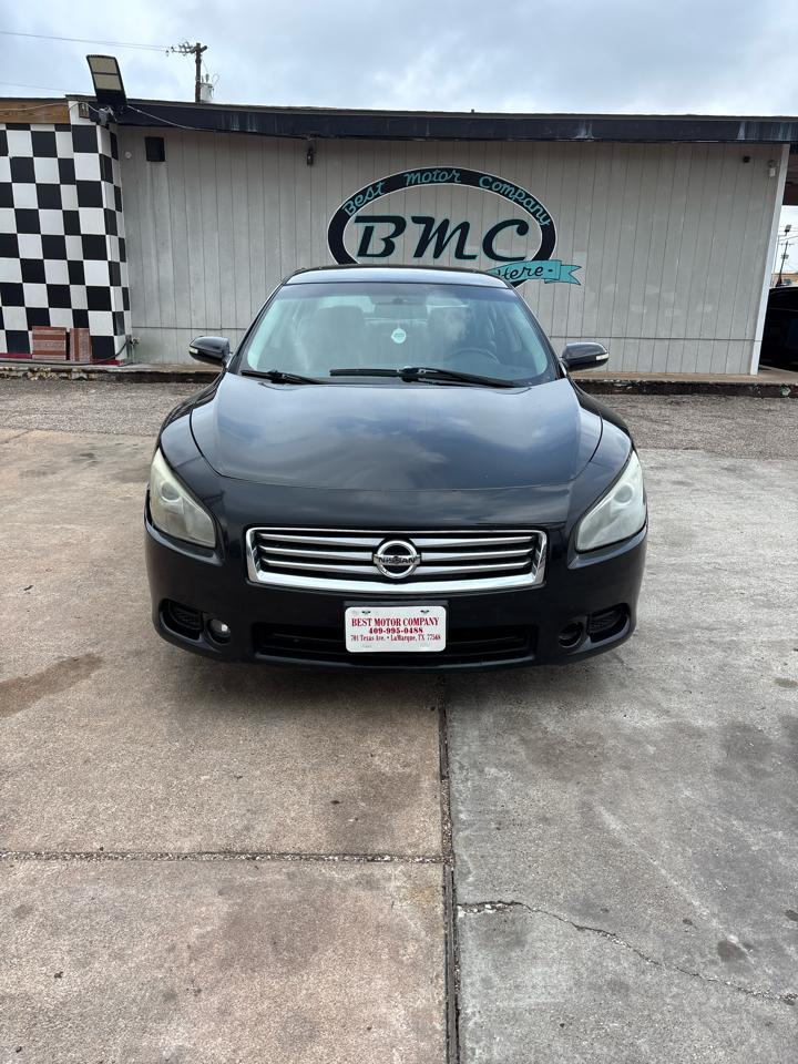 Nissan Maxima S 2013