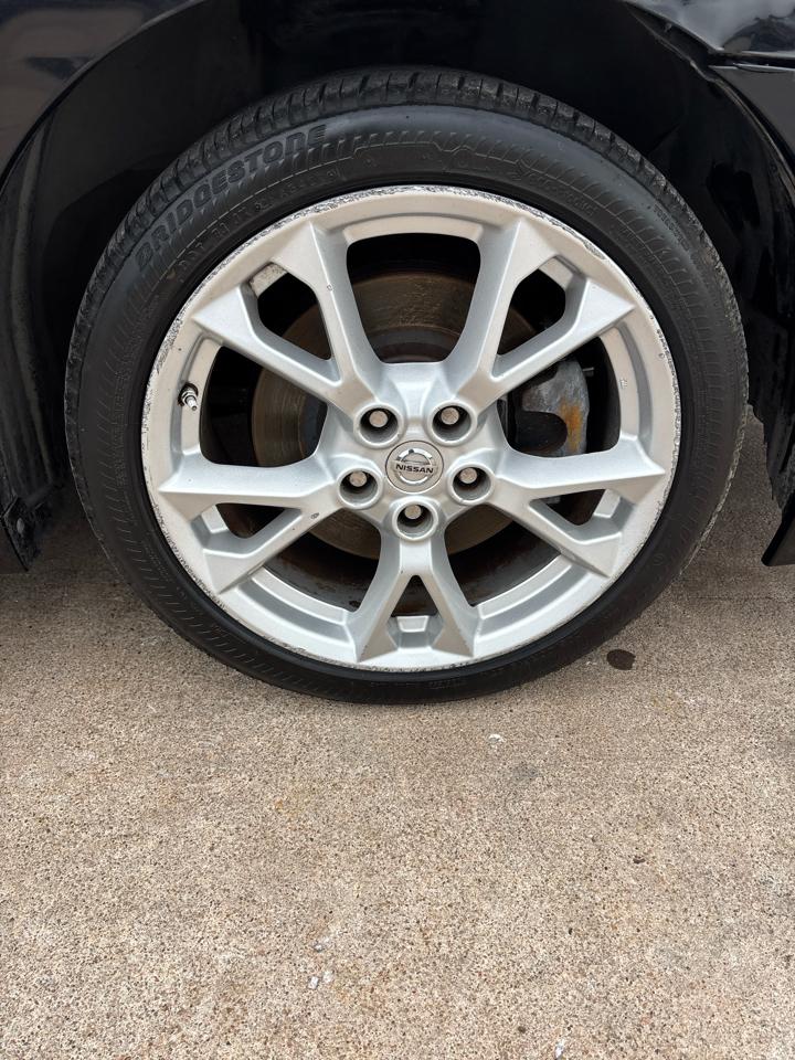 Nissan Maxima S 2013