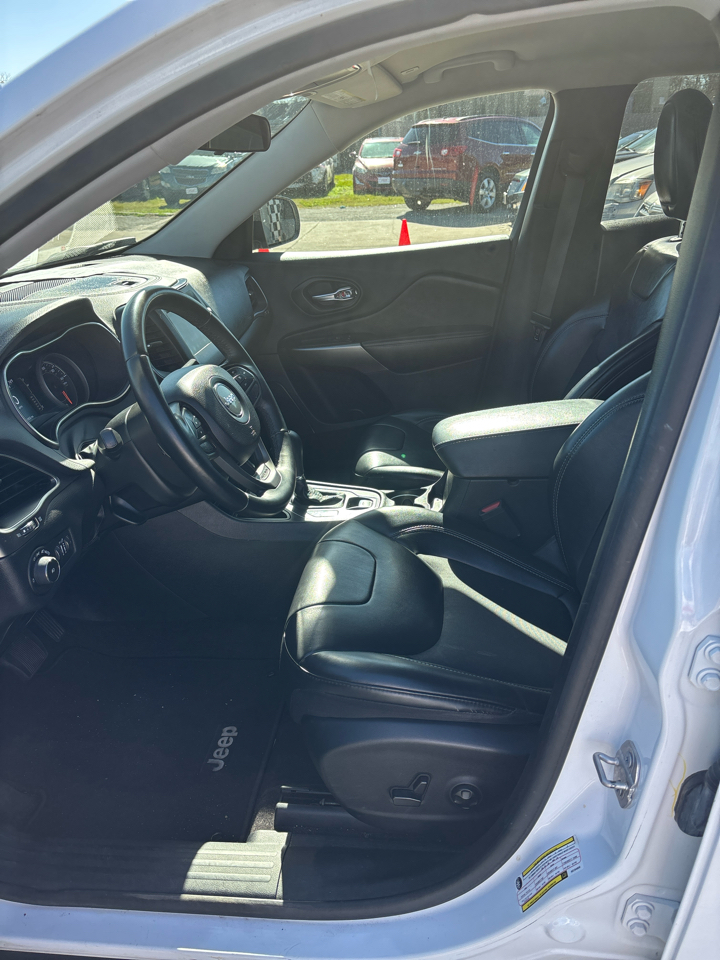 Jeep Cherokee Latitude Plus FWD 2019