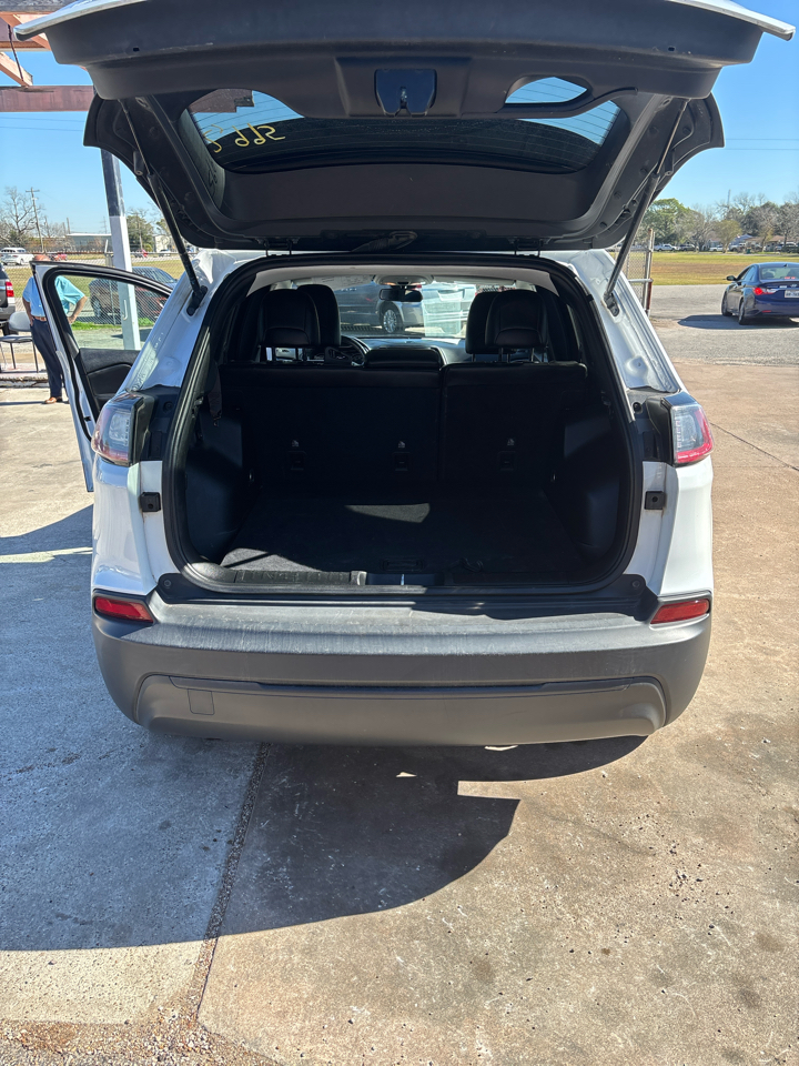 Jeep Cherokee Latitude Plus FWD 2019