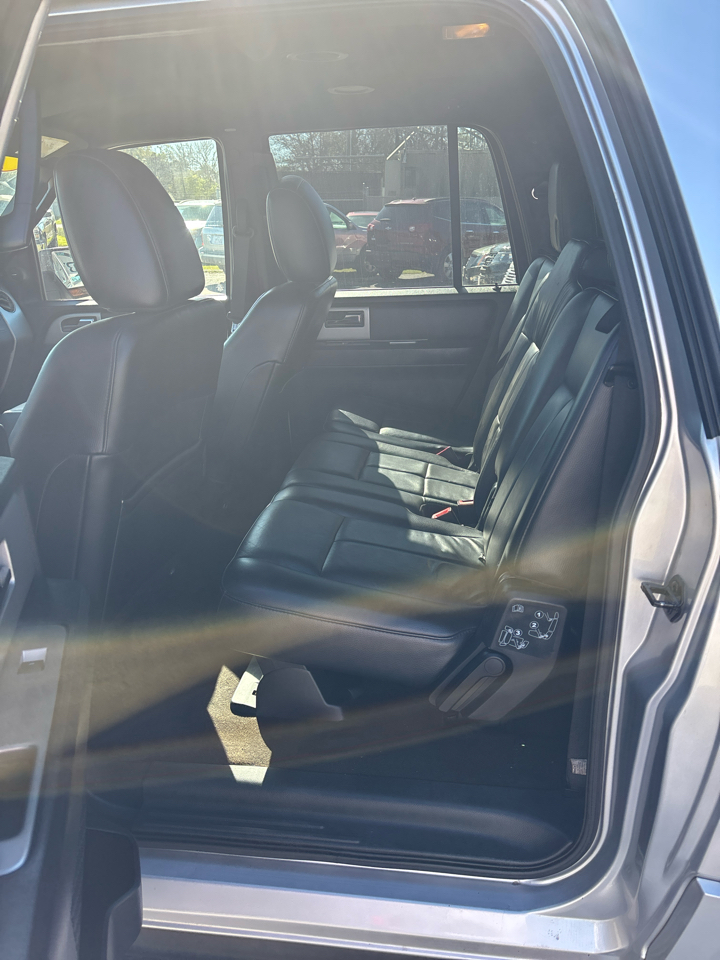 Ford Expedition EL XLT 2WD 2015