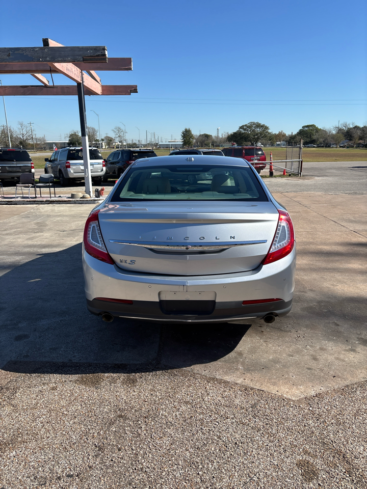 Lincoln MKS FWD 2015