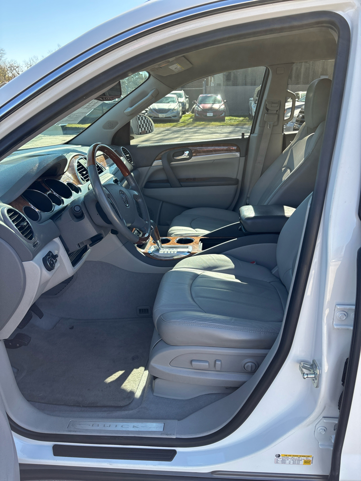 Buick Enclave Leather FWD 2012