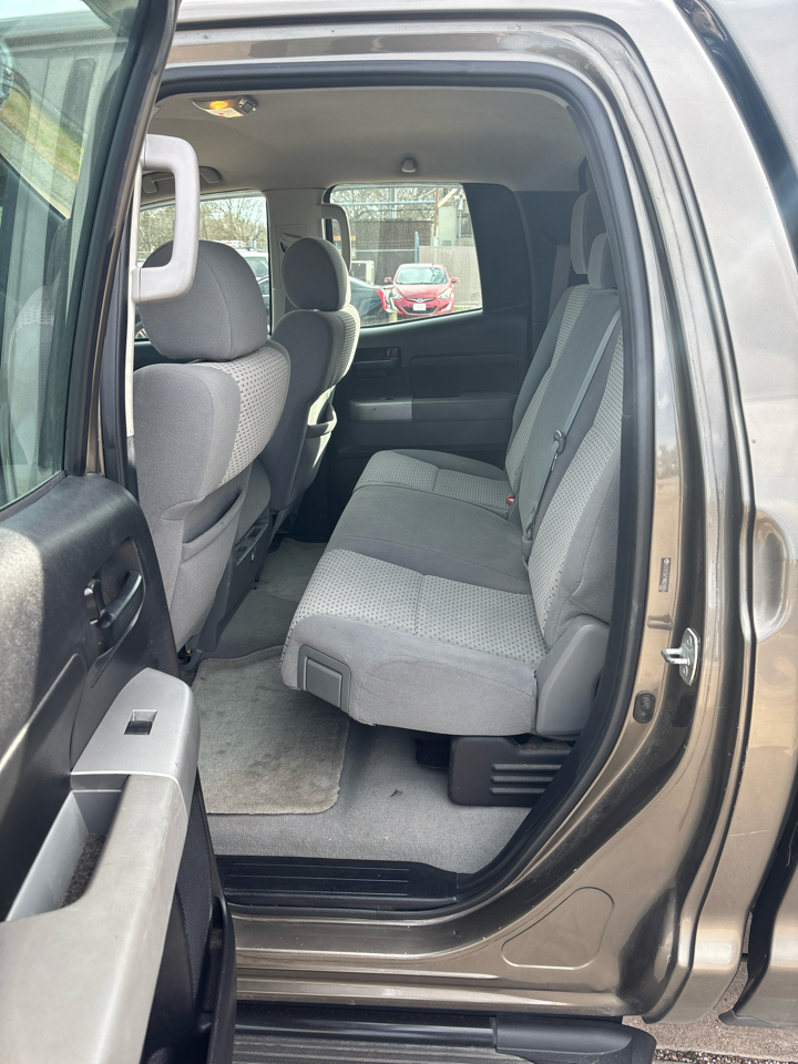 Toyota Tundra SR5 Double Cab 4.7L 2WD 2008