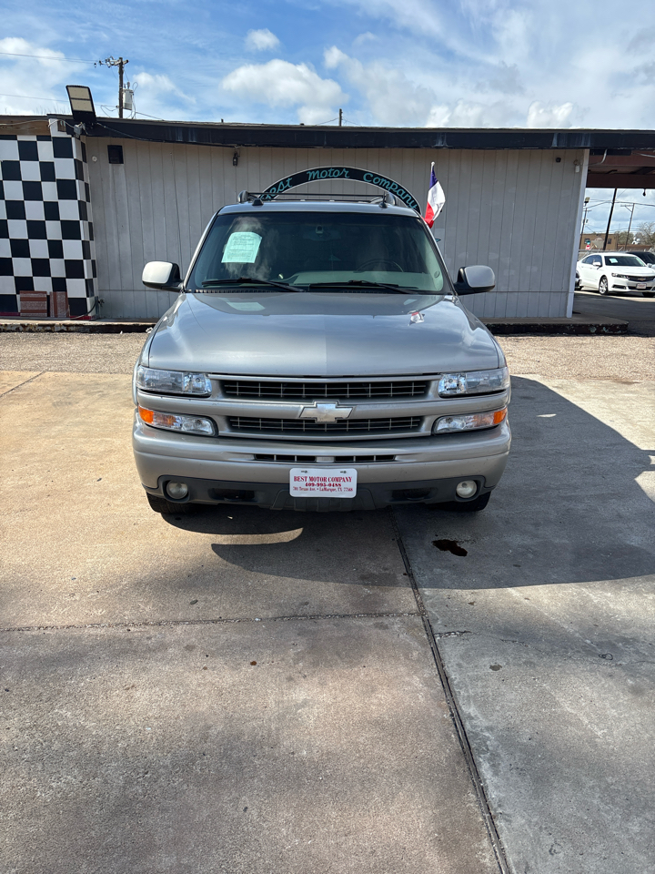Chevrolet Suburban 1500 4WD 2004