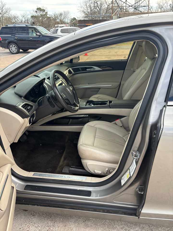 Lincoln MKZ FWD 2016