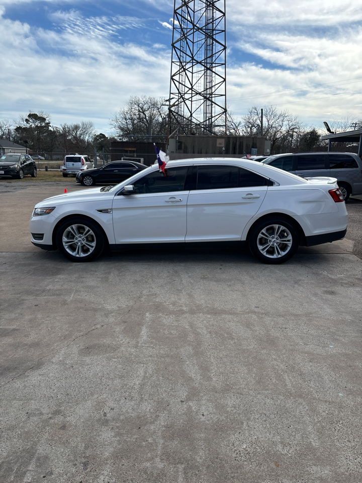 Ford Taurus SEL FWD 2015