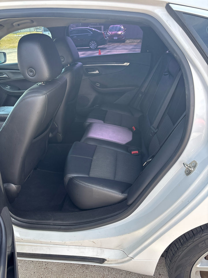 Chevrolet Impala LT 2018