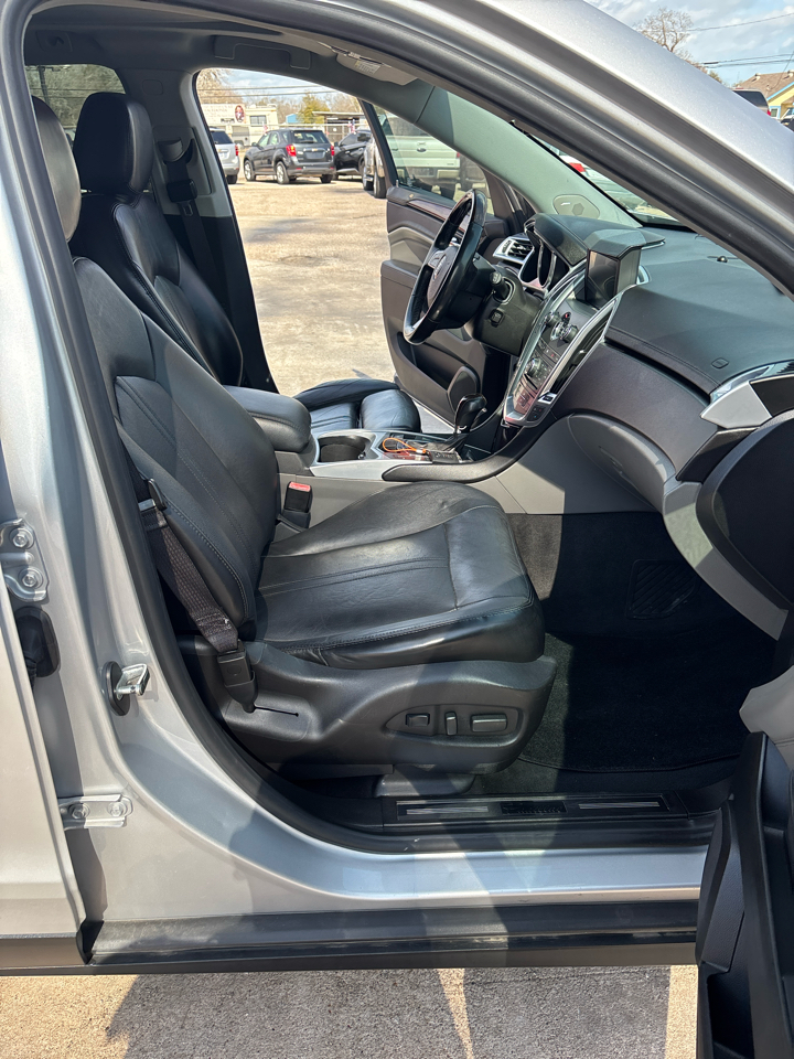 Cadillac SRX Performance Collection 2011