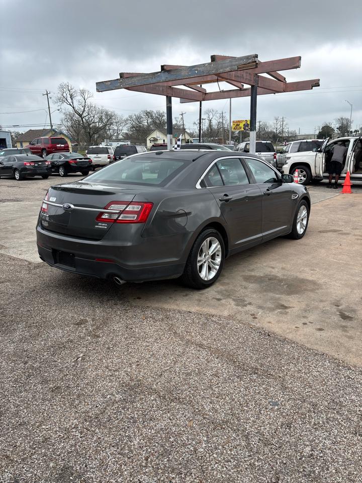 Ford Taurus SEL FWD 2015