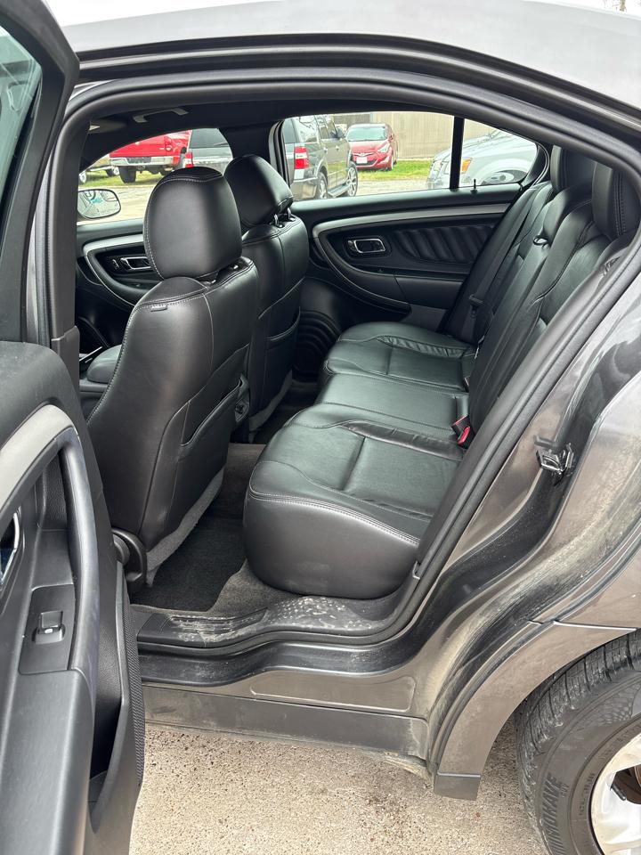 Ford Taurus SEL FWD 2015