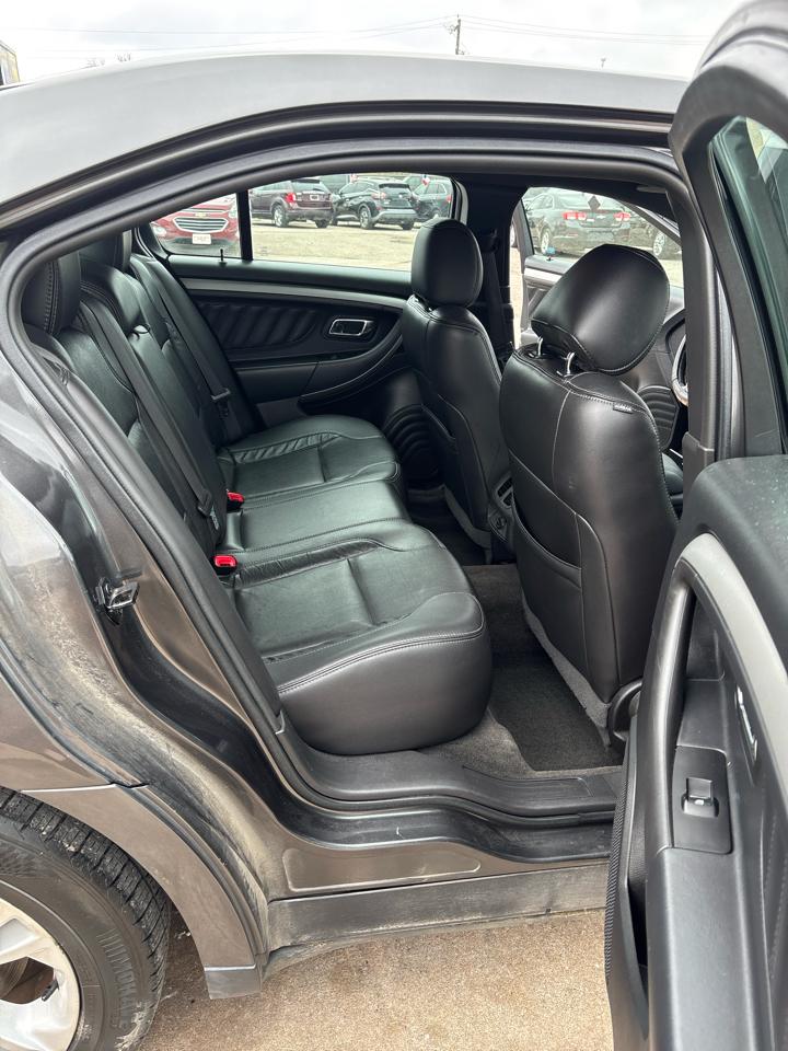 Ford Taurus SEL FWD 2015