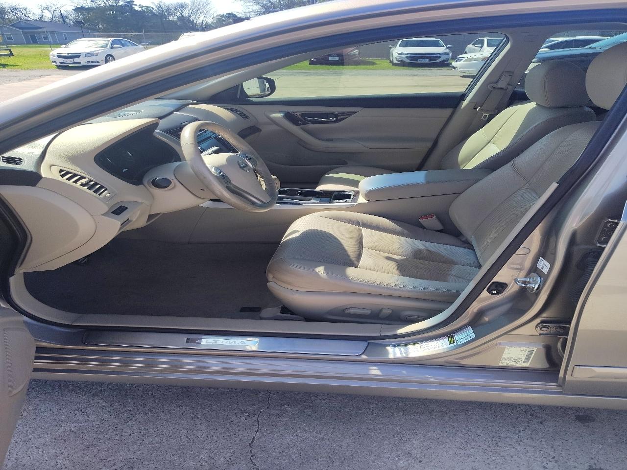 Nissan Altima 2.5 2014