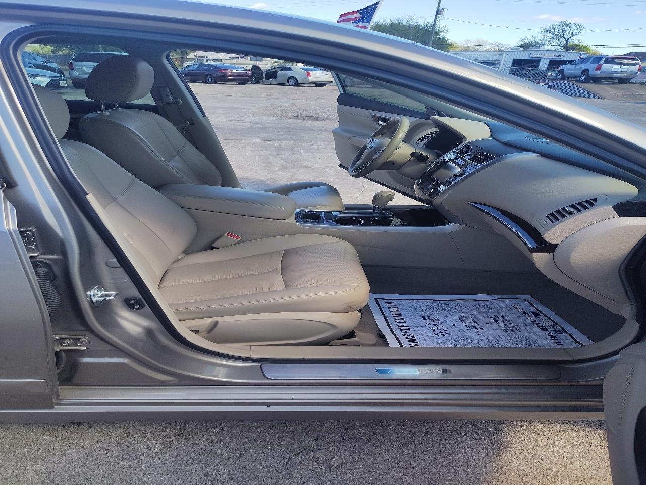 Nissan Altima 2.5 2014