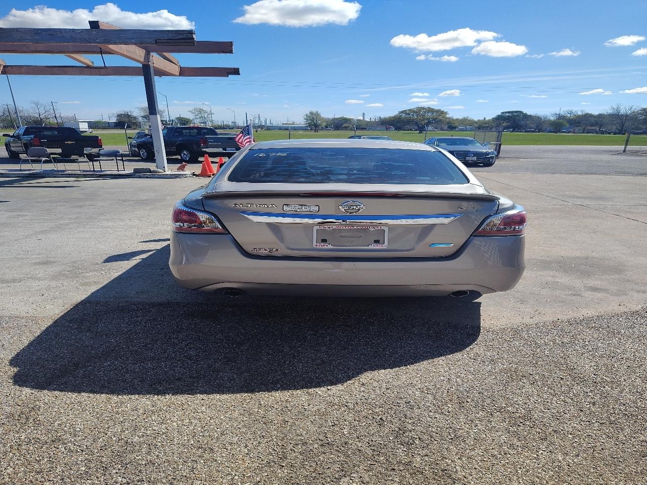 Nissan Altima 2.5 2014