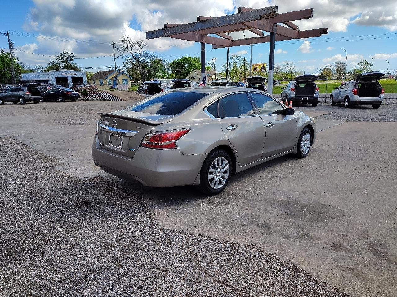 Nissan Altima 2.5 2014