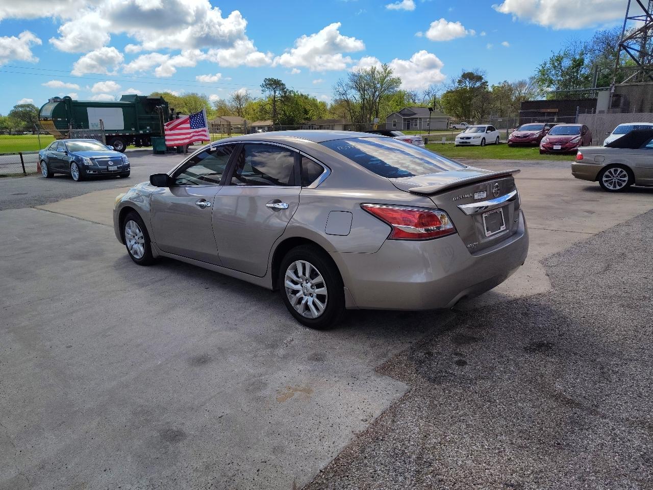 Nissan Altima 2.5 2014