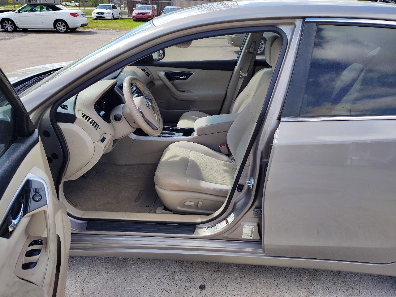 Nissan Altima 2.5 2014