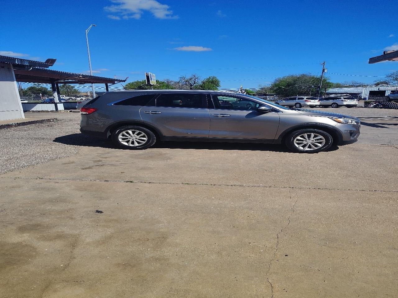 Kia Sorento LX 2WD 2017