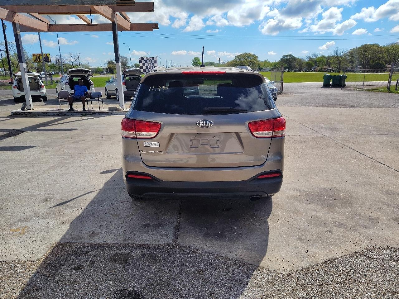 Kia Sorento LX 2WD 2017