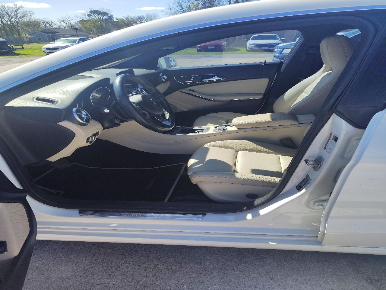 Mercedes-Benz CLA-Class CLA250 2018