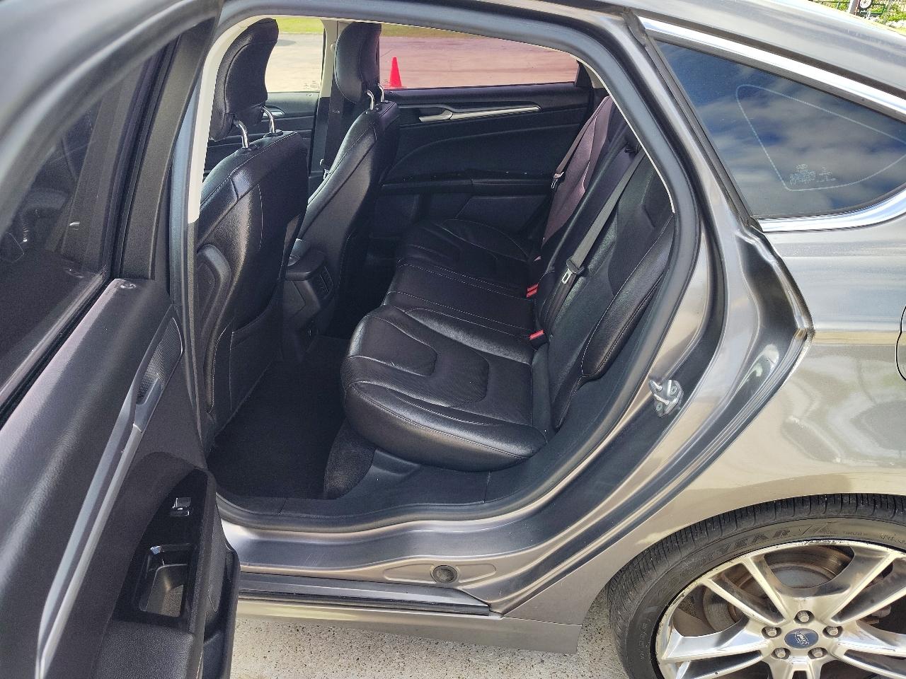 Ford Fusion Titanium 2013