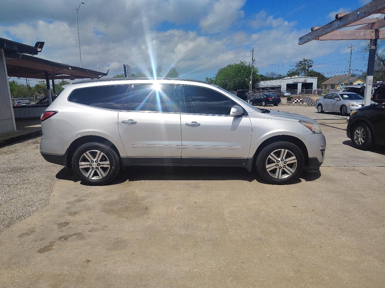 Chevrolet Traverse 2LT FWD 2016