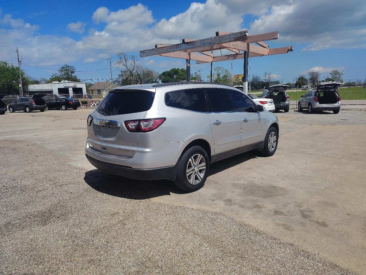 Chevrolet Traverse 2LT FWD 2016