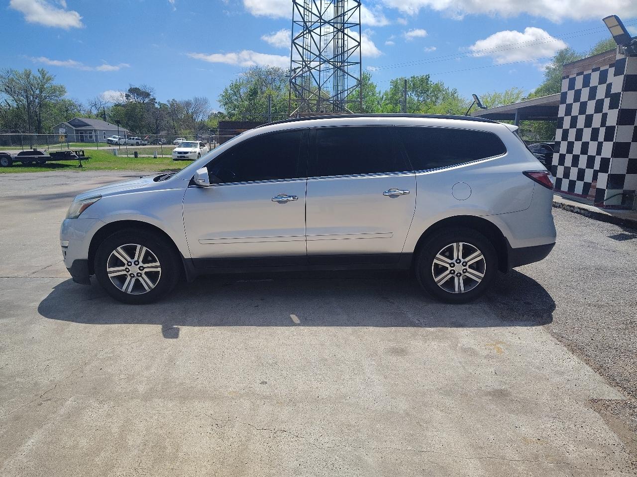 Chevrolet Traverse 2LT FWD 2016