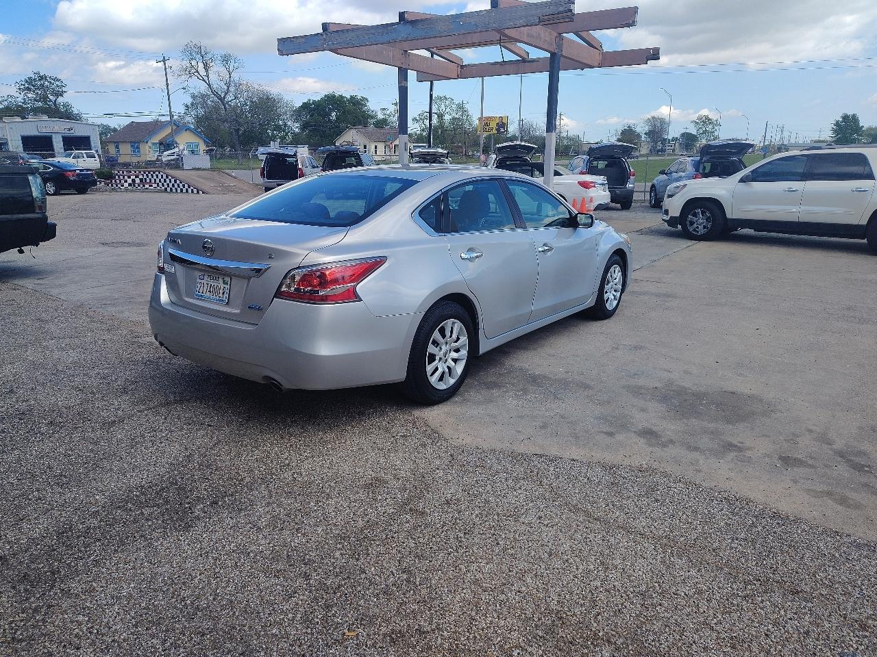 Nissan Altima 2.5 2014