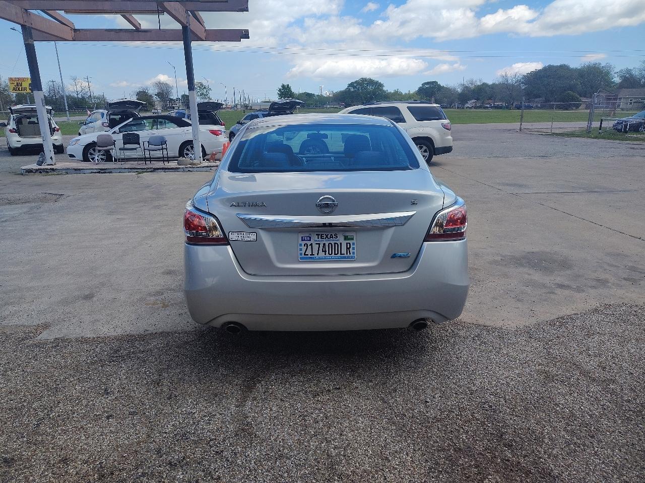 Nissan Altima 2.5 2014