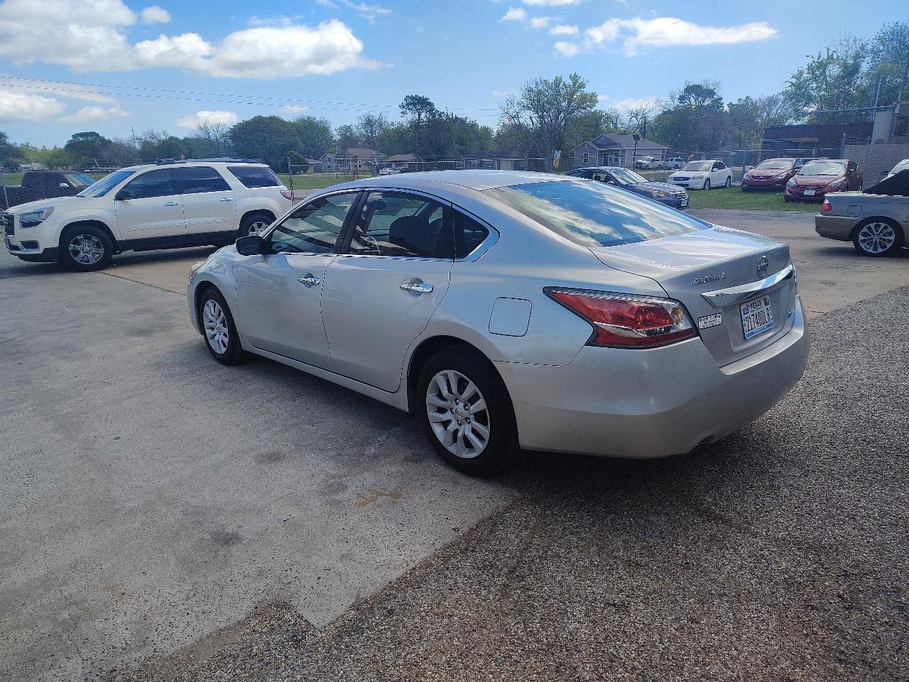 Nissan Altima 2.5 2014