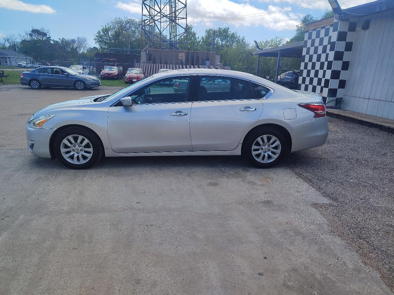 Nissan Altima 2.5 2014