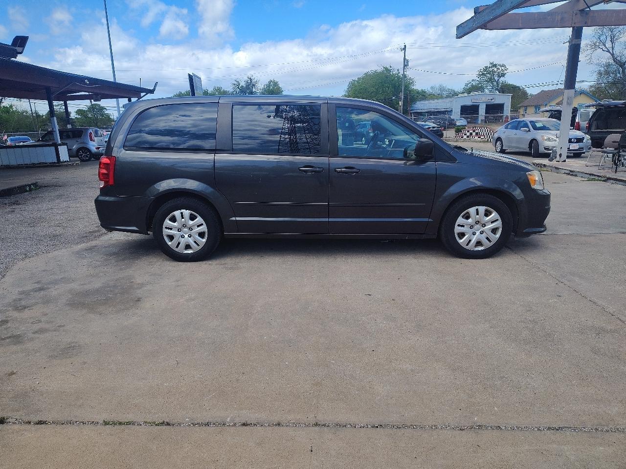 Dodge Grand Caravan SE 2016