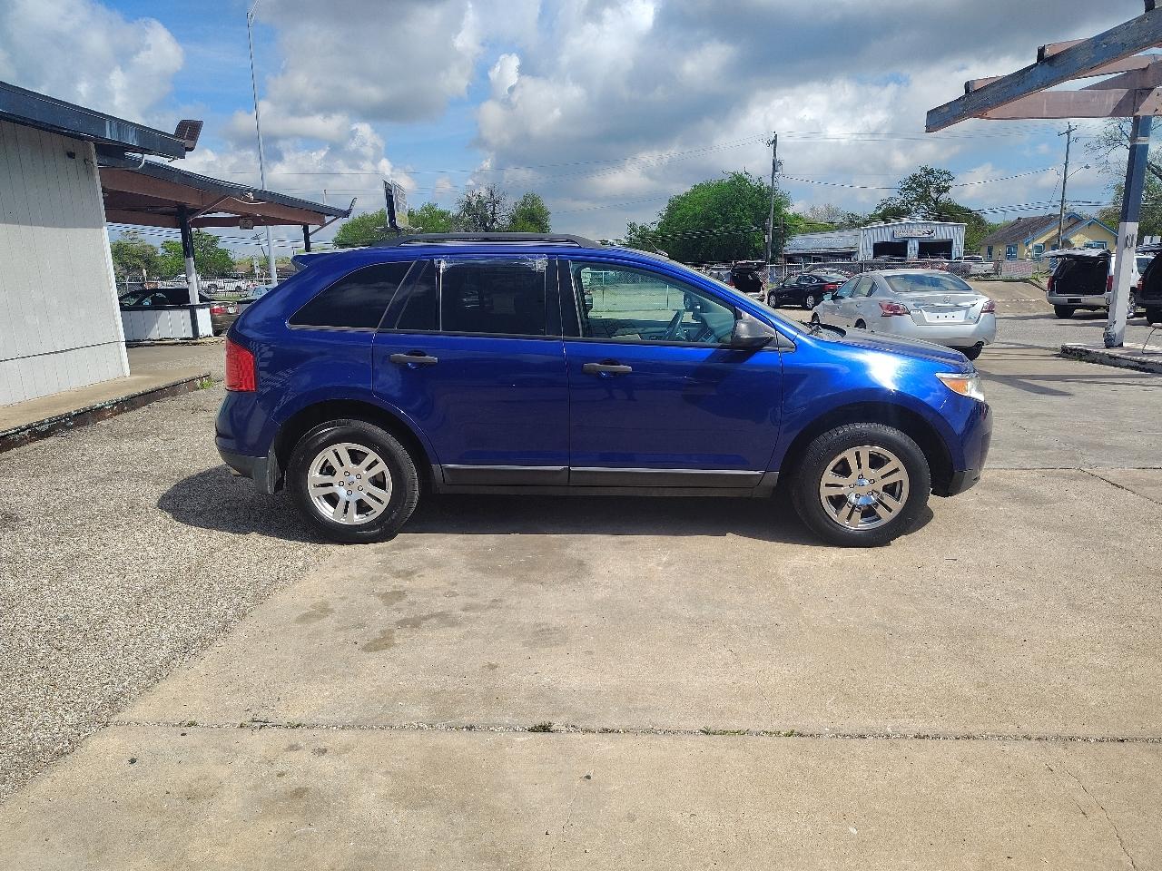 Ford Edge SE FWD 2013